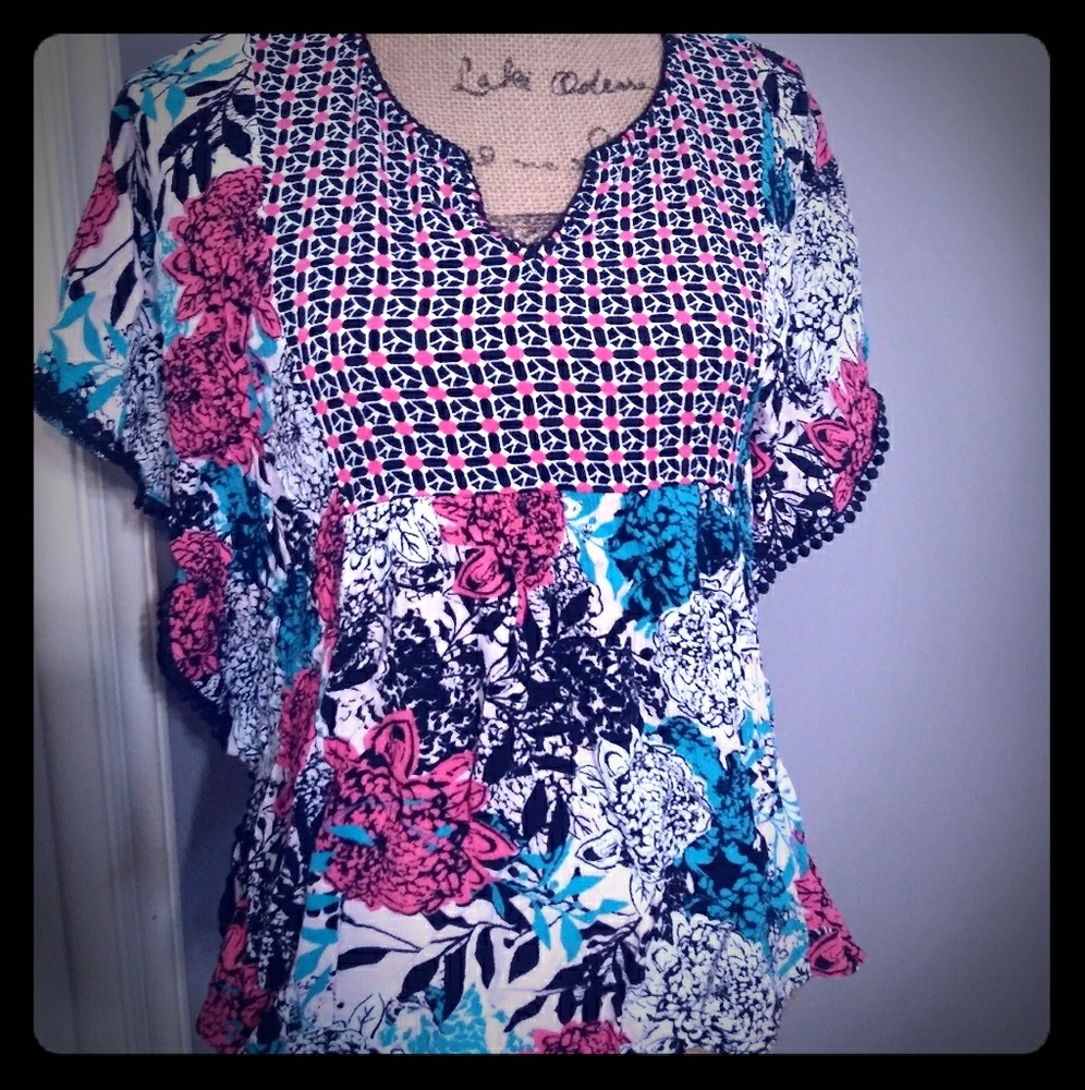 Est. 1946 batwing sleeve blouse
